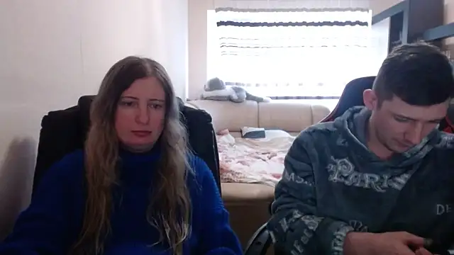 PeterAndJen online show from March 17, 2025, 3:18 pm