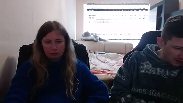 PeterAndJen online show from March 19, 2025, 12:23 pm