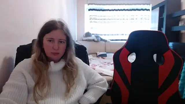 PeterAndJen online show from March 20, 2025, 2:10 pm