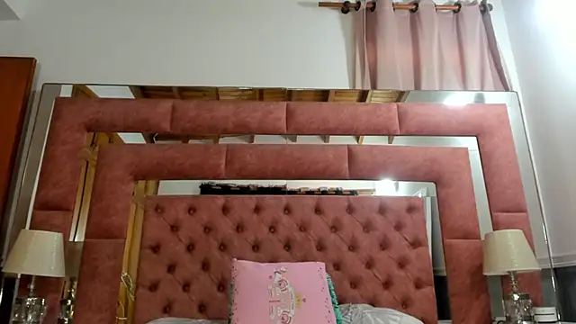 Snapshot of briana_wonder69xxx chatting on November 8, 2025, 3:23 pm briana wonder69xxx online show from November 8, 2025, 3:23 pm