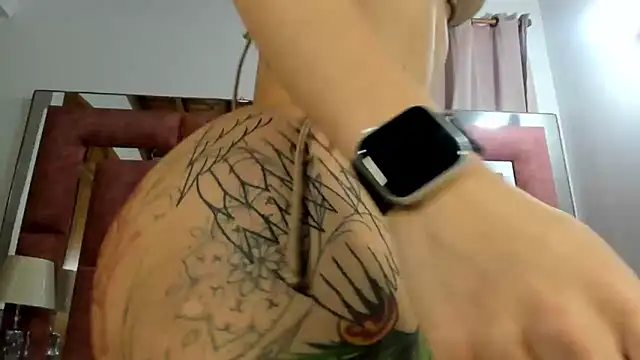 Snapshot of briana_wonder69xxx chatting on November 28, 2025, 7:38 pm briana wonder69xxx online show from November 28, 2025, 7:38 pm