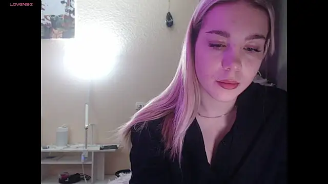 Snapshot of ariashaa chatting on October 22, 2025, 3:12 pm ariashaa online show from October 22, 2025, 3:12 pm