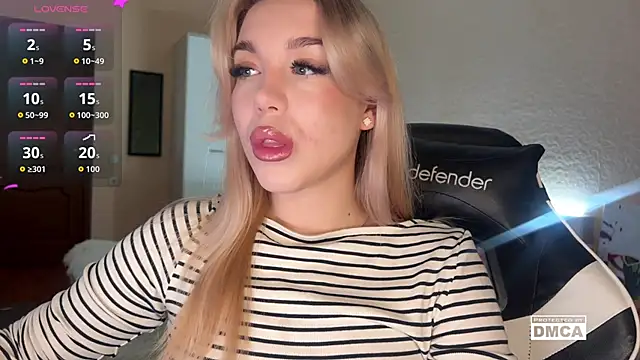 Snapshot of ariashaa chatting on November 22, 2025, 3:22 pm ariashaa online show from November 22, 2025, 3:22 pm