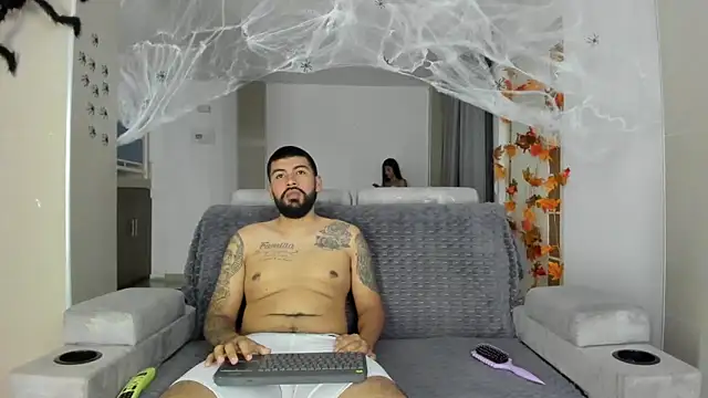 Snapshot of DulceRomance chatting on October 29, 2025, 5:20 am DulceRomance online show from October 29, 2025, 5:20 am