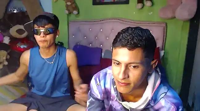 Snapshot of gustavo_saaled19 chatting on March 7, 2025, 11:05 pm gustavo saaled19 online show from March 7, 2025, 11:05 pm