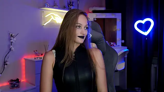 Snapshot of MrsTenderBeast chatting on October 5, 2025, 6:28 pm MrsTenderBeast online show from October 5, 2025, 6:28 pm