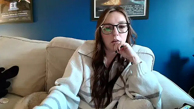 Snapshot of short_sweetpea chatting on November 21, 2025, 3:00 pm short sweetpea online show from November 21, 2025, 3:00 pm