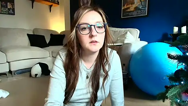 Snapshot of short_sweetpea chatting on December 14, 2025, 1:27 pm short sweetpea online show from December 14, 2025, 1:27 pm