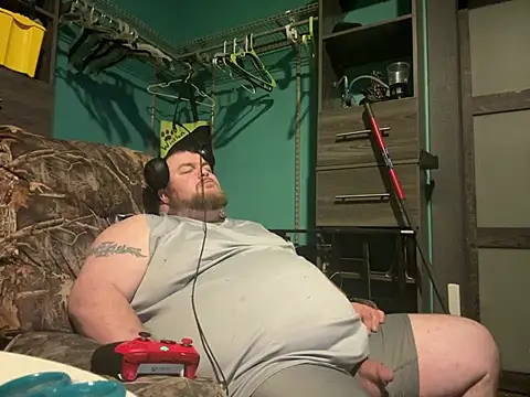 Snapshot of fatdickdaddy448 chatting on December 26, 2024, 11:54 am fatdickdaddy448 online show from December 26, 2024, 11:54 am