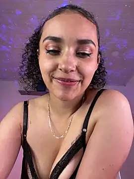 Lucy Marin online show from February 10, 2025, 3:42 pm