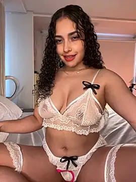 Lucy Marin online show from September 16, 2025, 2:29 pm