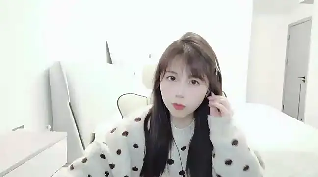 Sunset glow online show from February 13, 2025, 2:31 pm