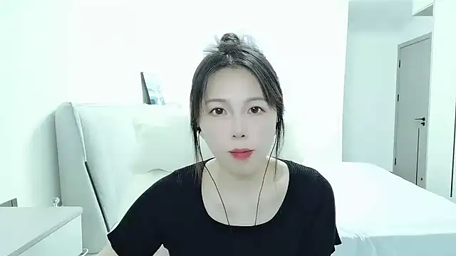 Sunset glow online show from September 22, 2025, 8:38 am