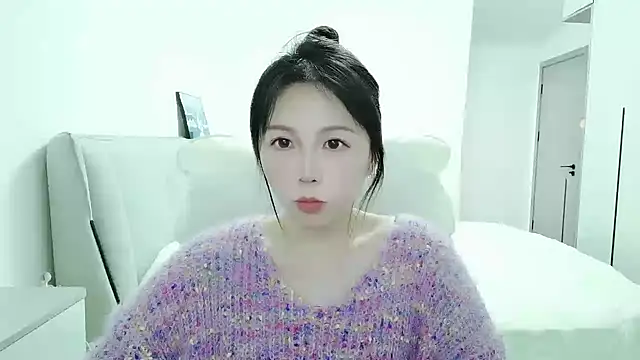 Sunset glow online show from November 30, 2025, 7:12 am