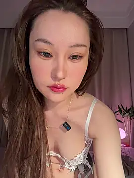 sphynx- - online show from November 30, 2025, 1:26 pm