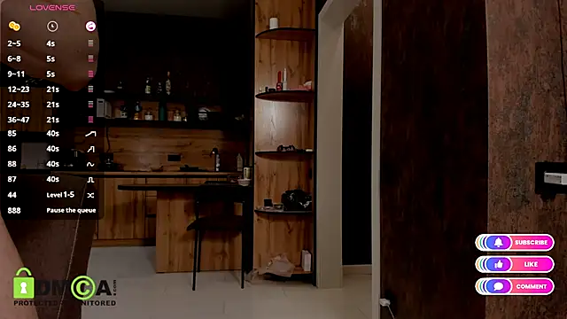 Snapshot of Model_Mike chatting on November 17, 2025, 4:29 am Model Mike online show from November 17, 2025, 4:29 am