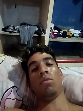 riggijaviersalas online show from October 29, 2025, 11:39 pm