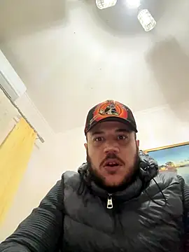 1Aleks13 online show from October 26, 2025, 12:05 am