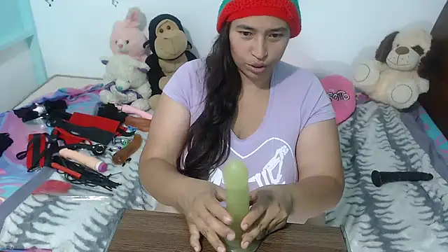 Snapshot of NatalySexxxMilk chatting on December 20, 2024, 12:41 am NatalySexxxMilk online show from December 20, 2024, 12:41 am