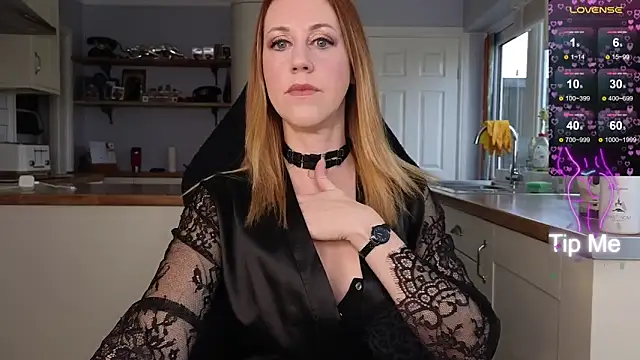 Snapshot of stripmequick chatting on February 25, 2025, 2:11 pm stripmequick online show from February 25, 2025, 2:11 pm