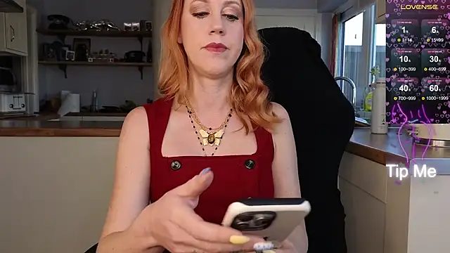 Snapshot of stripmequick chatting on March 19, 2025, 2:02 pm stripmequick online show from March 19, 2025, 2:02 pm