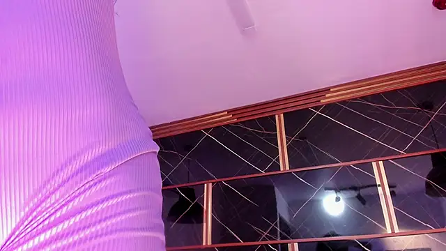 Snapshot of AdharaHills chatting on March 16, 2025, 12:44 pm AdharaHills online show from March 16, 2025, 12:44 pm