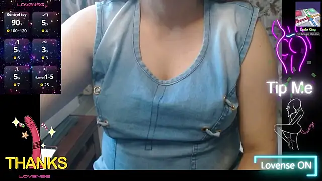 Snapshot of Star-Night chatting on September 10, 2025, 11:21 am Star-Night online show from September 10, 2025, 11:21 am