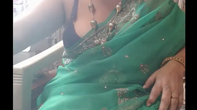 Star-Night online show from November 23, 2025, 3:28 am