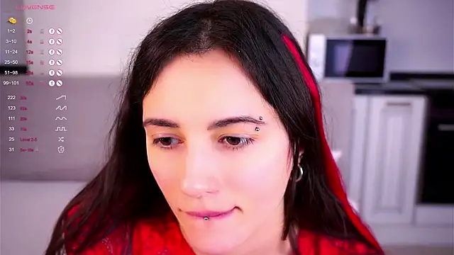 Holla Molly online show from February 23, 2025, 8:39 am