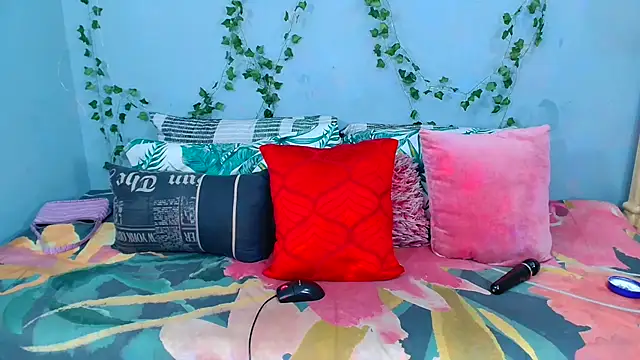 Snapshot of AvaOcean chatting on November 9, 2025, 11:58 pm AvaOcean online show from November 9, 2025, 11:58 pm