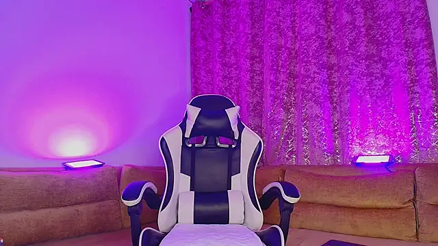 Snapshot of JacoboSwam chatting on November 26, 2025, 9:32 am JacoboSwam online show from November 26, 2025, 9:32 am