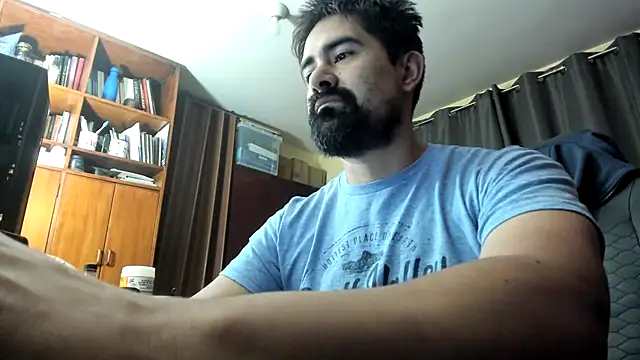 Snapshot of VonDoomdelToro chatting on December 8, 2024, 8:30 am VonDoomdelToro online show from December 8, 2024, 8:30 am