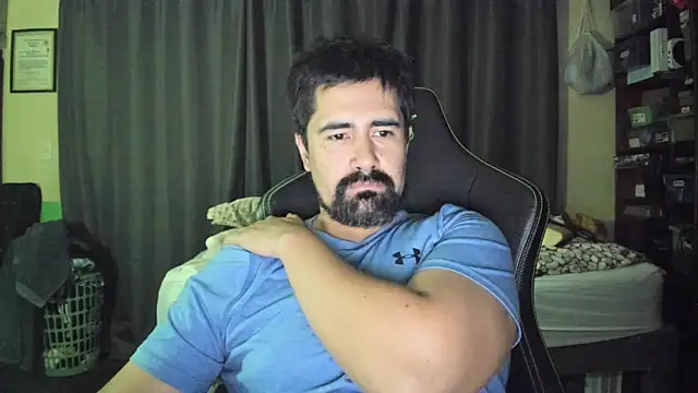 Snapshot of VonDoomdelToro chatting on October 21, 2025, 6:25 am VonDoomdelToro online show from October 21, 2025, 6:25 am