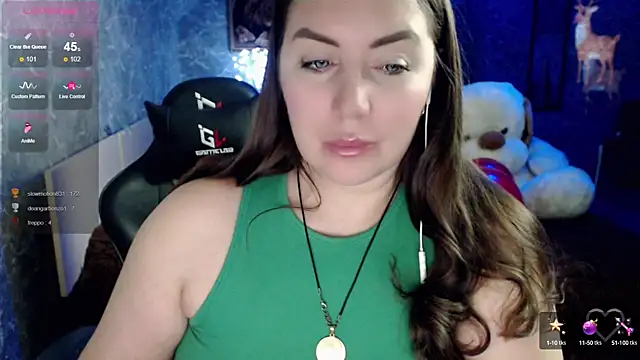 Korolek12 online show from February 10, 2025, 3:32 pm