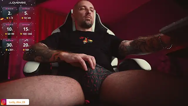 LuckyAlexx online show from January 21, 2025, 10:19 pm