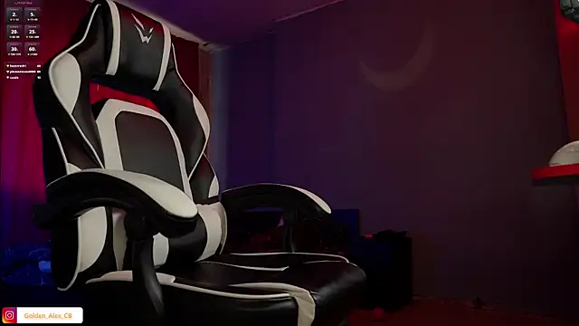 Snapshot of LuckyAlexx chatting on March 13, 2025, 10:36 am LuckyAlexx online show from March 13, 2025, 10:36 am