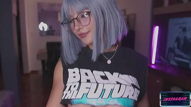 Snapshot of LucyAllenX chatting on December 10, 2024, 10:58 pm LucyAllenX online show from December 10, 2024, 10:58 pm