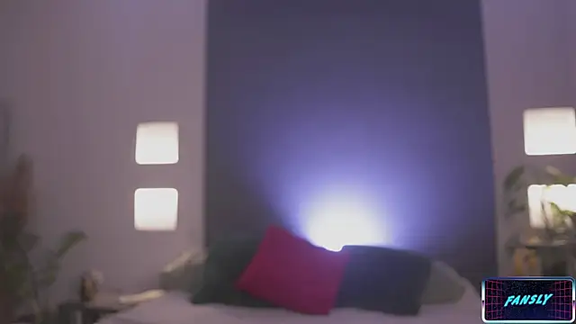 Snapshot of LucyAllenX chatting on February 18, 2025, 12:26 am LucyAllenX online show from February 18, 2025, 12:26 am