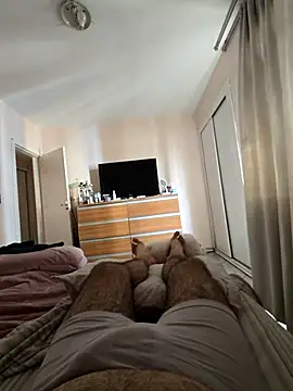 MysterBearMG online show from November 16, 2025, 11:27 am