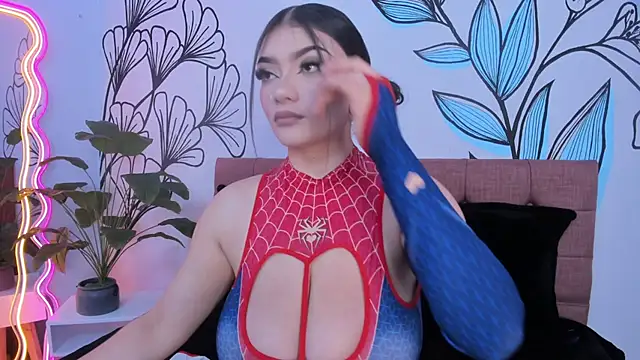 Sweet Ariadna  online show from February 25, 2025, 12:13 pm