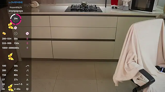 Snapshot of Vassiilisa chatting on December 13, 2024, 6:38 pm Vassiilisa online show from December 13, 2024, 6:38 pm