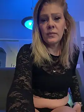 Lexi Shocker online show from March 22, 2025, 3:09 am