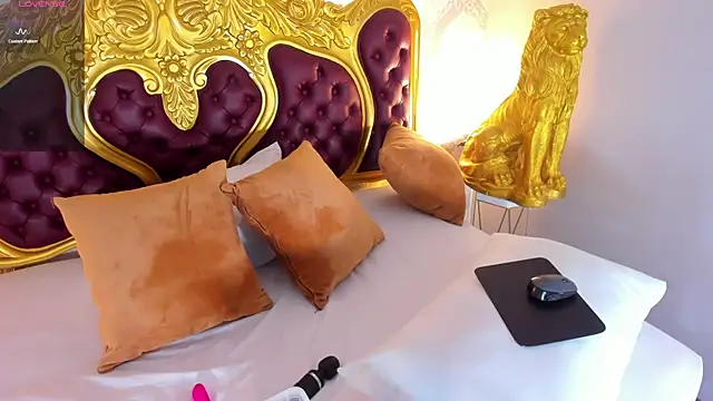 Dulce 26  online show from February 28, 2025, 5:04 pm