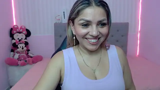 cum bigass online show from March 4, 2025, 12:12 pm