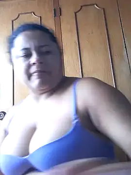 Monseratte21 online show from December 5, 2024, 5:06 pm