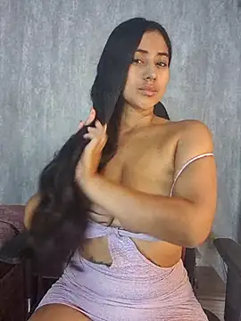 Valentinne z online show from October 12, 2025, 2:10 am