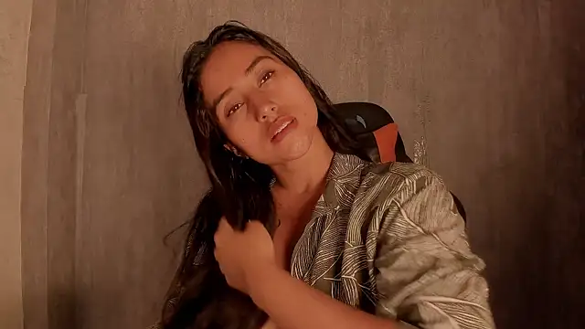 Valentinne z online show from November 23, 2025, 2:11 am