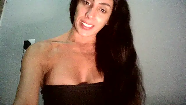 Snapshot of AlexiaDuucan chatting on January 18, 2025, 9:02 pm AlexiaDuucan online show from January 18, 2025, 9:02 pm