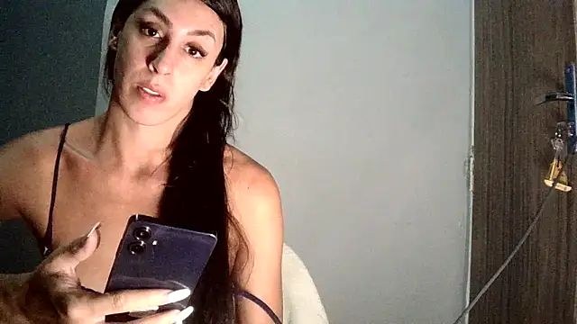 Snapshot of AlexiaDuucan chatting on September 12, 2025, 1:22 pm AlexiaDuucan online show from September 12, 2025, 1:22 pm