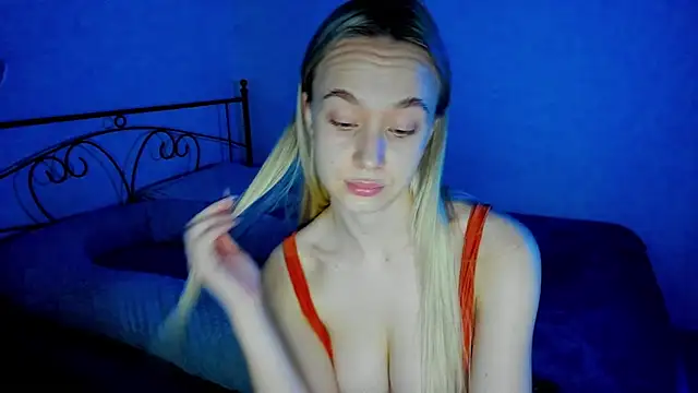 SexyCocobutt online show from December 22, 2024, 1:01 am